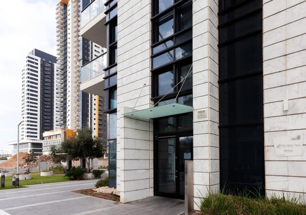 בת ים Oַ&O Group- Luxury Apt Tower Spectacular Sea View מראה חיצוני תמונה